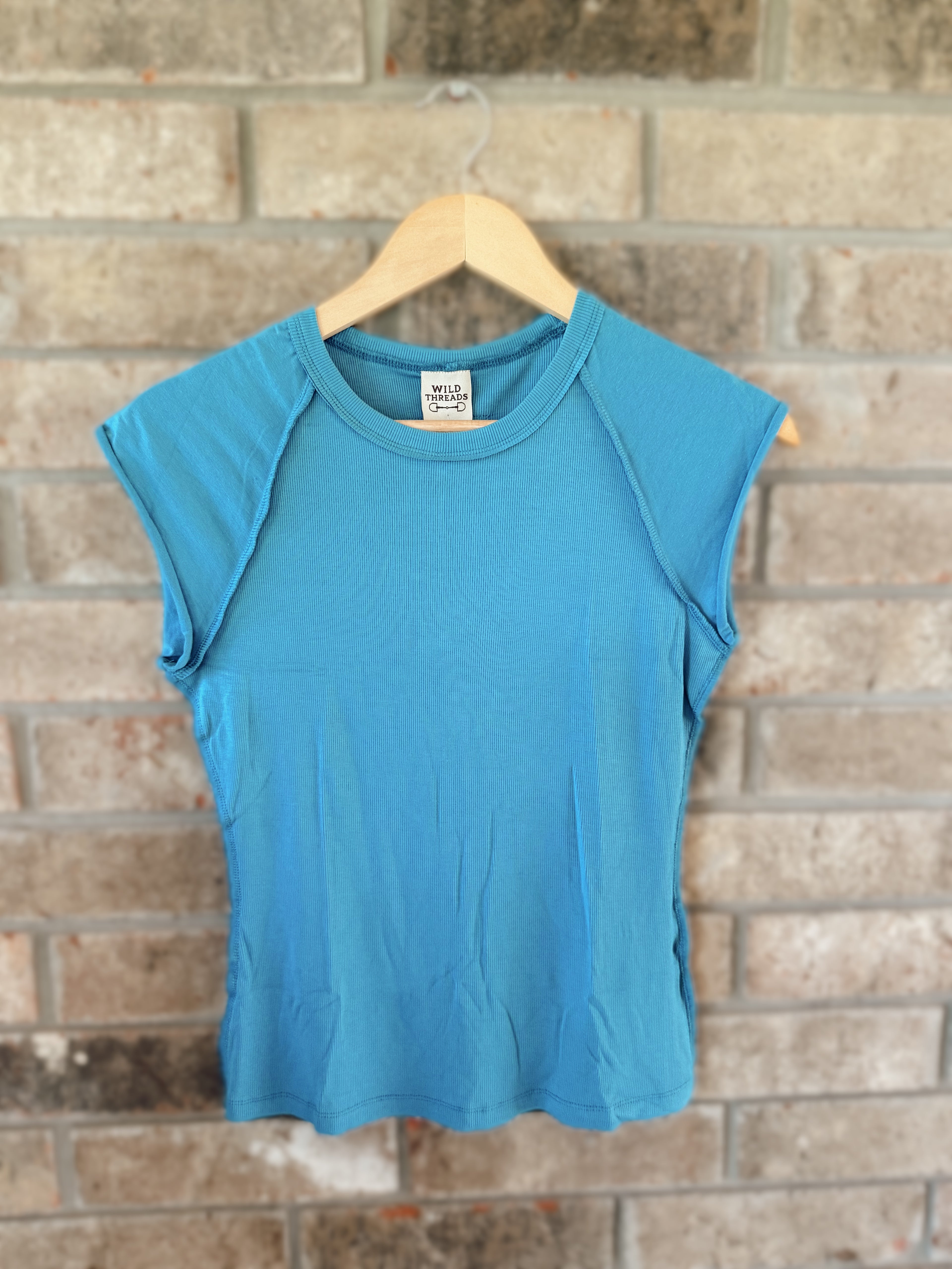 Ribbed Everyday Tee