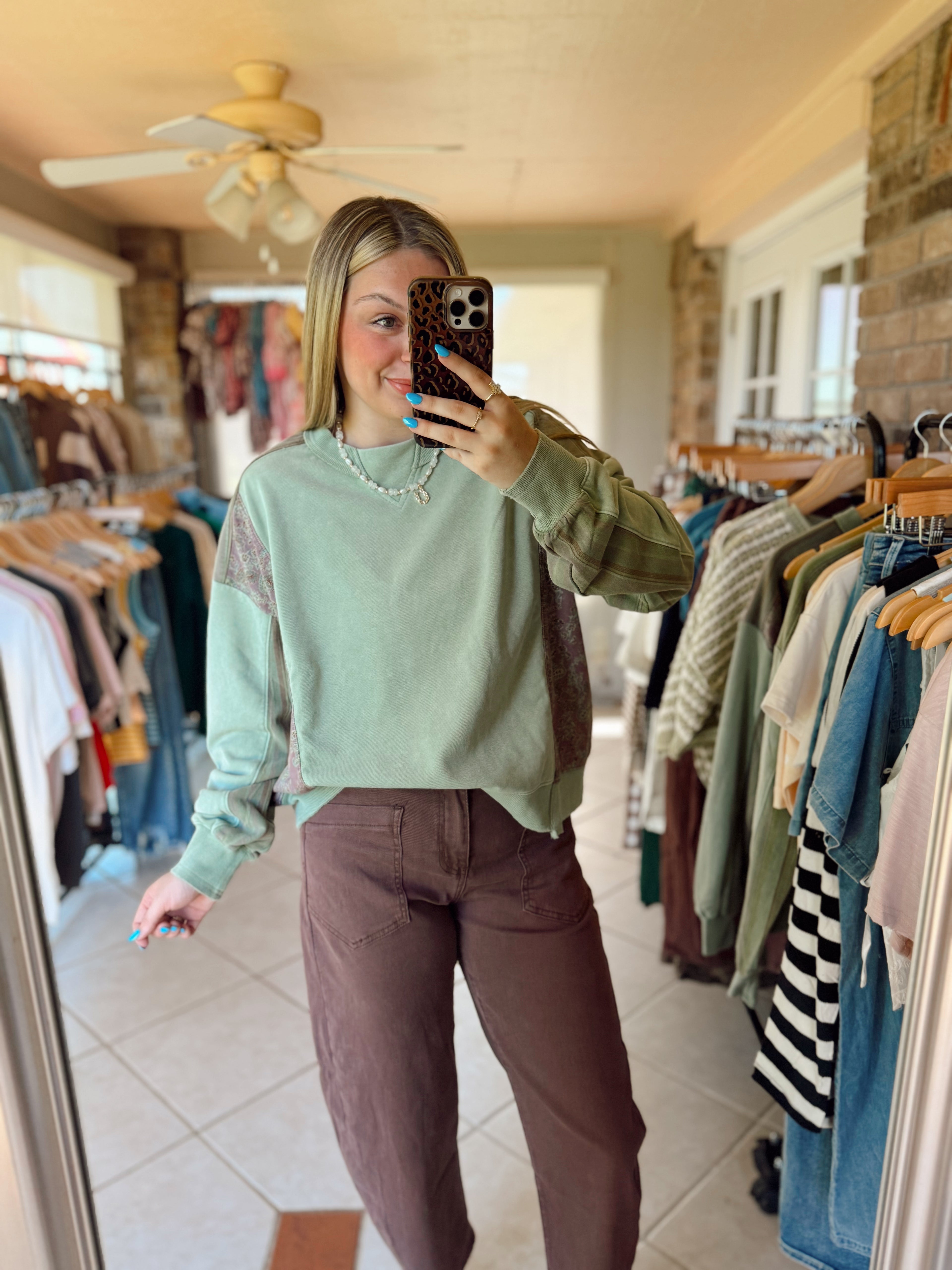 Cottage Crewneck